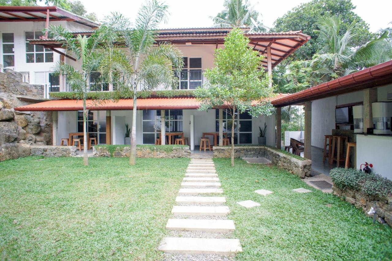 Pineview Hotel Unawatuna Eksteriør billede